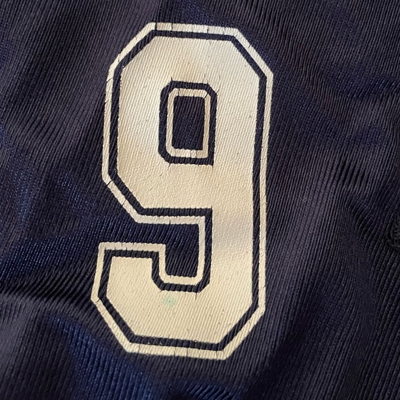 Tony Romo on field Equipment Reebok mesh shirt - Picture 8 of 11